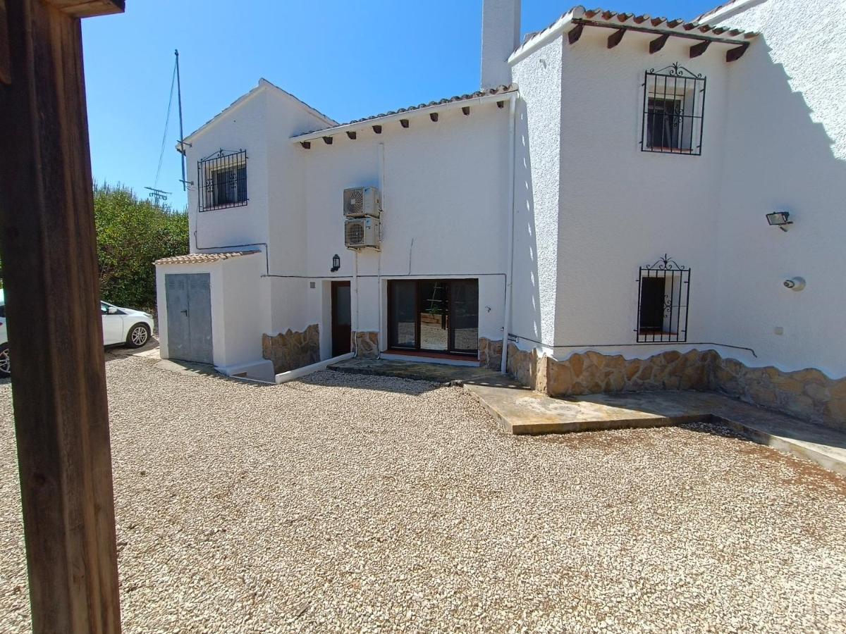 1-Bed Apartment Close To Moraira Town Centre Exterior photo